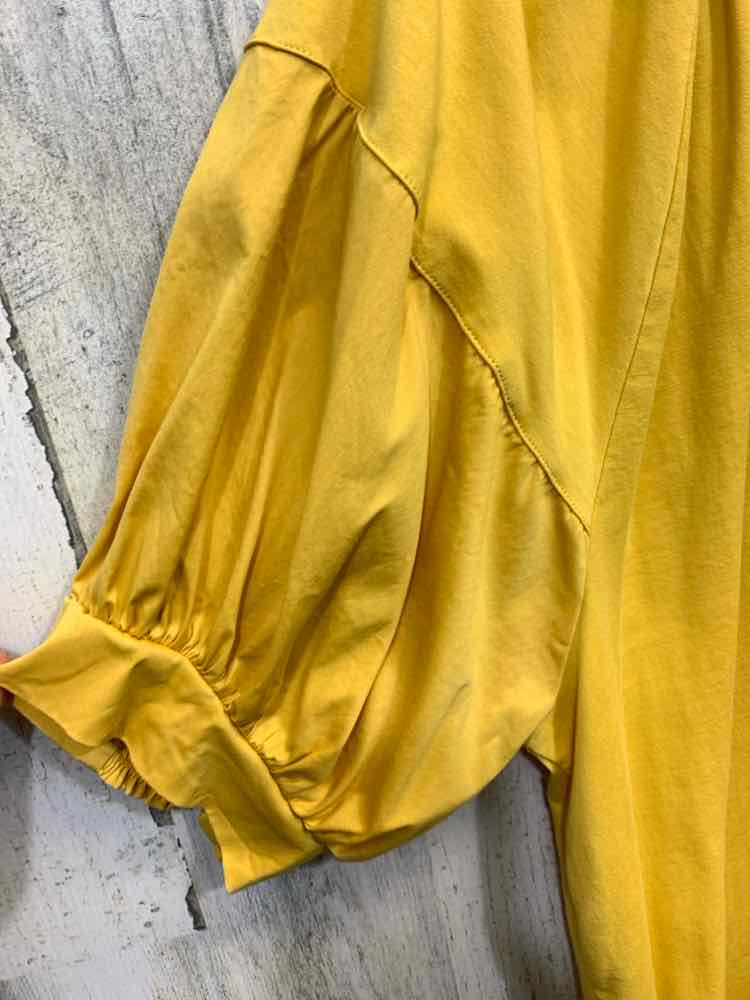 PRE-OWNED CHICO'S Tops Size 3 Yellow PUFF SLEEVES/GATHERED BIB Blouse