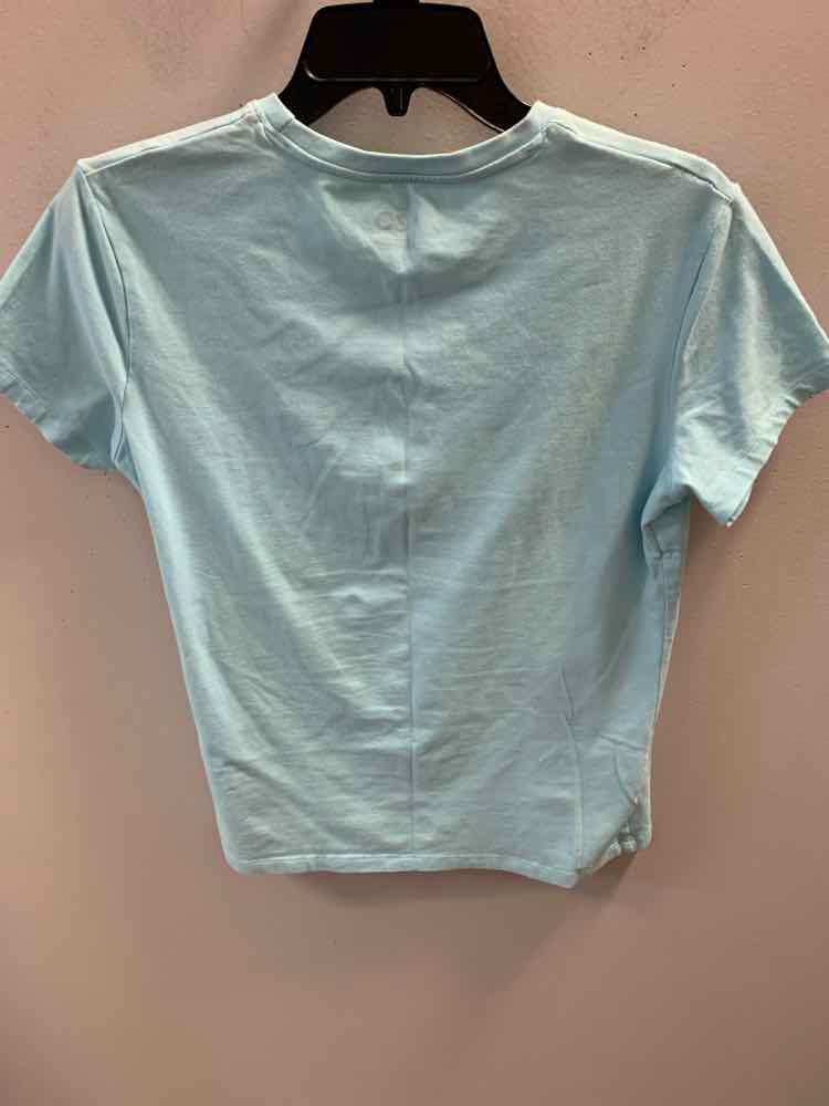 REO Tops Size L LIGHT BLU TOP