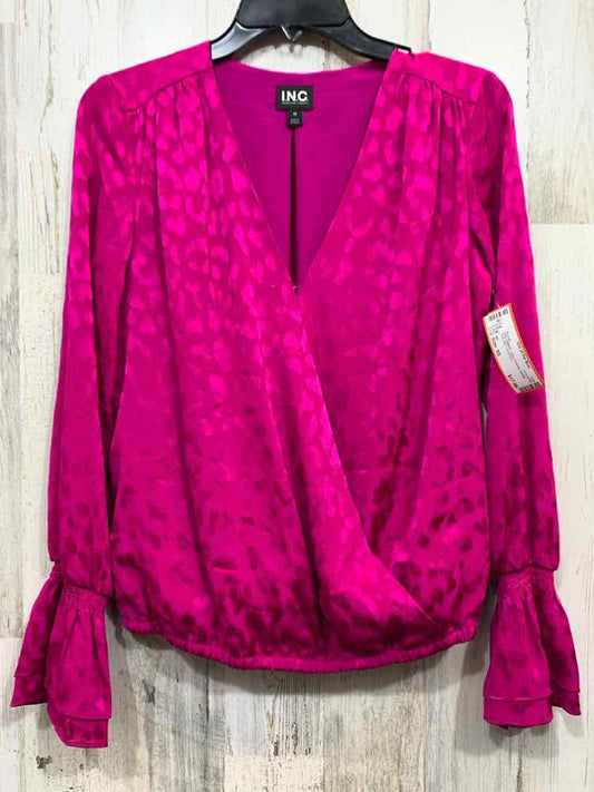 PRE-OWNED INC Tops Size XS Fuschia Animal Print BELL SLEEVES Blouse
