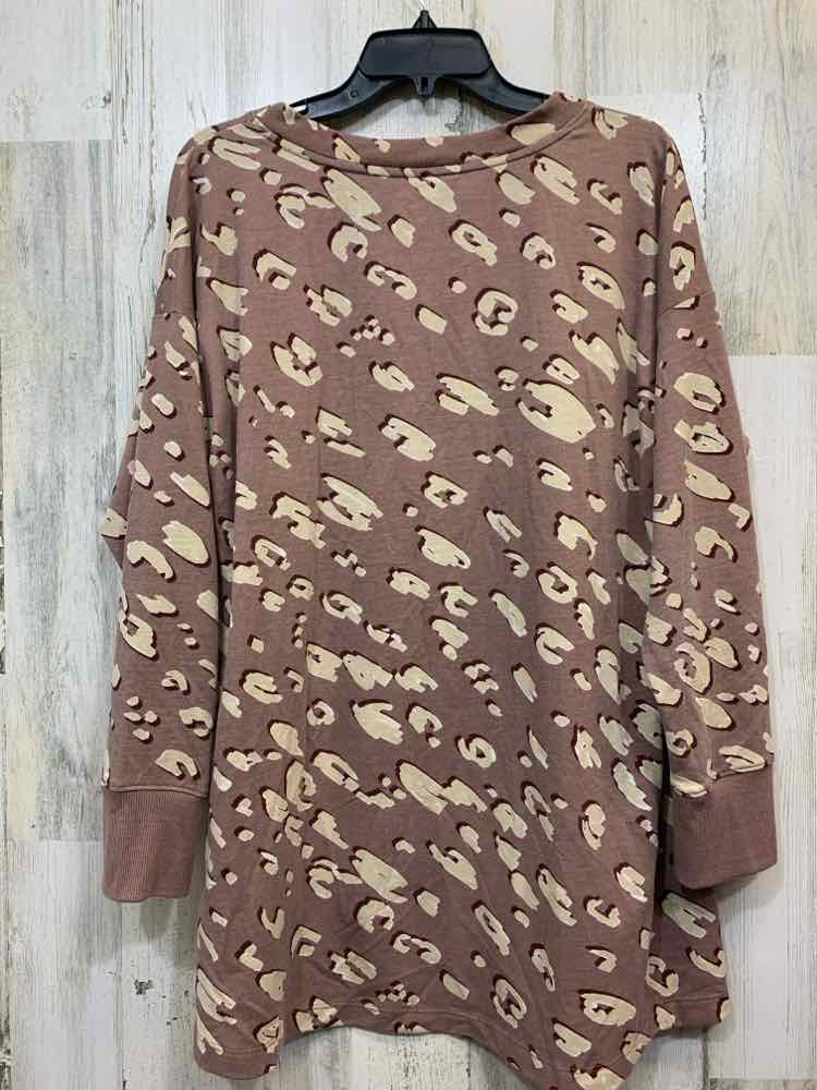WONDERLY PLUS SIZES Size 1X TAN/BEIGE CHEETAH LONG SLEEVE TOP