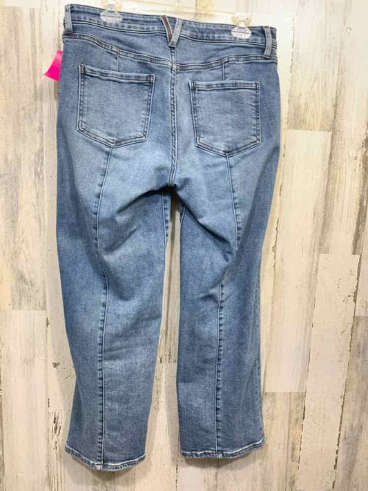 PRE-OWNED KUT Size 10 Tops LIGHT BLU WIDE LEG Jeans