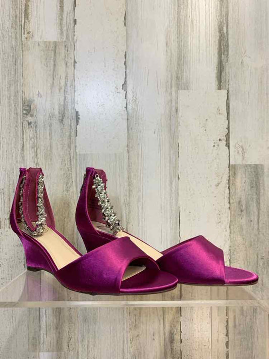 PRE-OWNED JOURNEE COLLECTION SHOES Shoe Size 8.5 Purple WEDGE Shoes