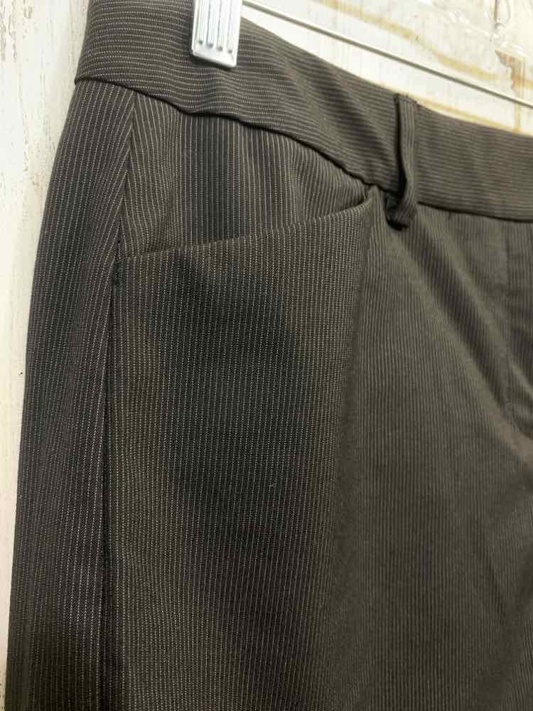 PRE-OWNED EXPRESS DESIGN STUDIO/CAREER MINI W/ POCKETS
