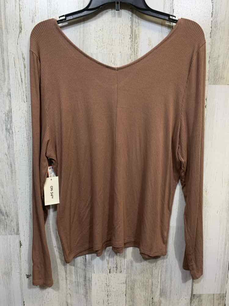 NWT ON 34TH Tops Size XL Brown RIBBED LONG SLEEVE Blouse