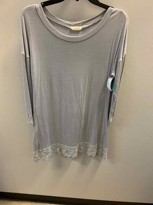 EMERALD Dresses and Skirts Size S Gray Dress
