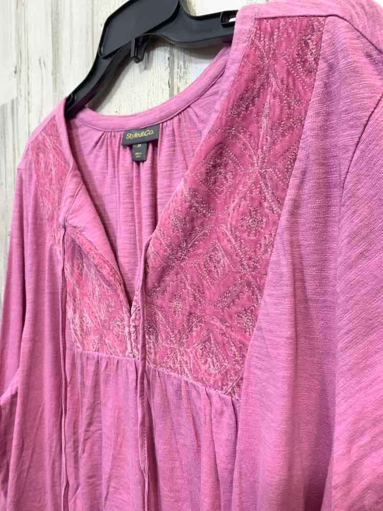NWT STYLE & CO Size 3X PLUS SIZES LAVENDAR 3/4 SLEEVE EMBROIDERD BIB TOP