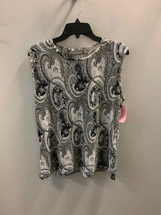 CROFT & BARROW Tops Size XL BLK/WHT Paisley SLEEVELESS TOP