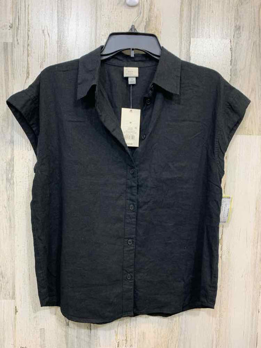 NWT A NEW DAY Tops Size M Black Solid COLLAR Blouse/BUTTON DOWN