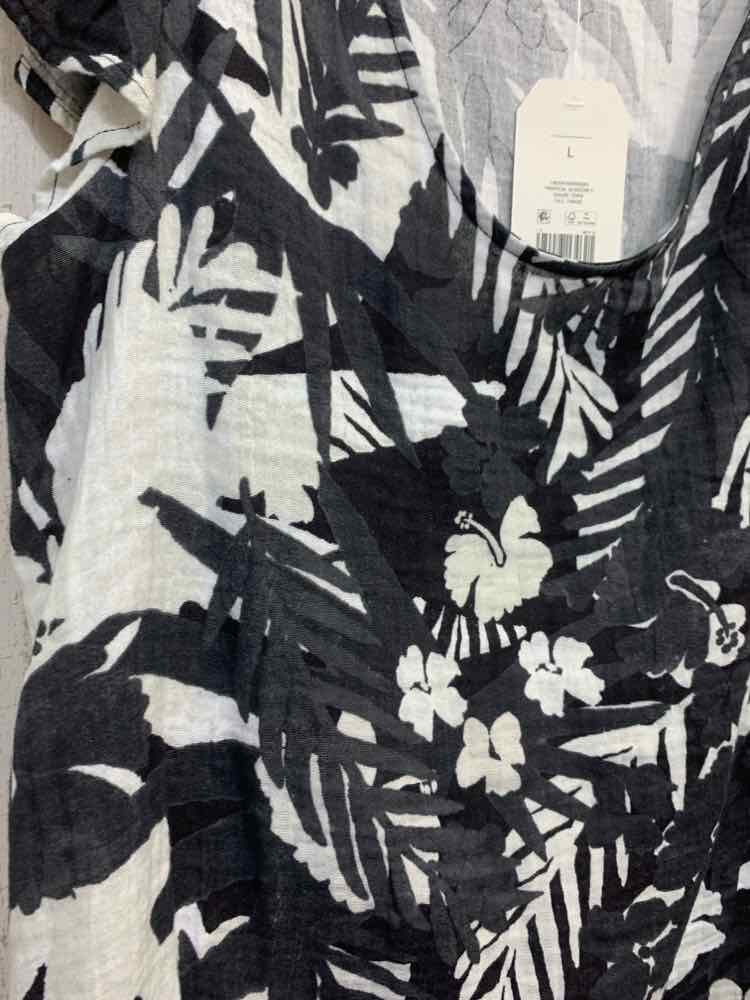 NWT WONDERLY Tops Size L GRAY/WHITE TROPICAL SHORT SLEEVES Shirt/SHORT SLEEVE TR