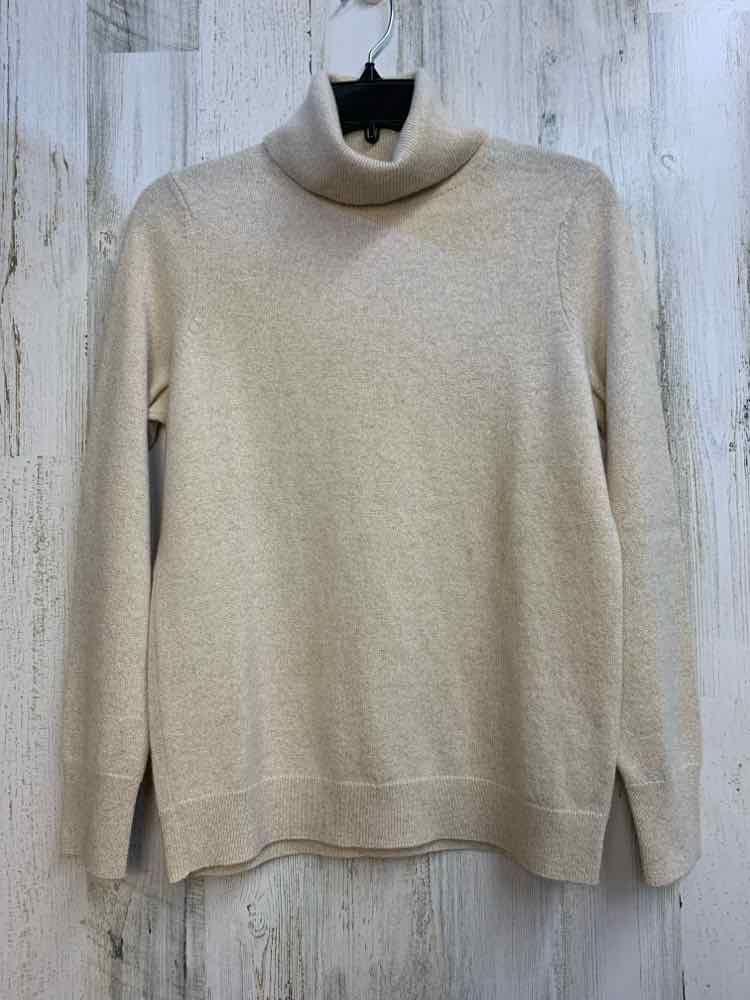 TALBOTS Tops Size M Gold TURTLENECK Turtleneck