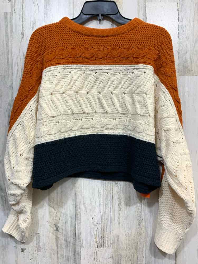 PRE-OWNED PLANET GOLD/SUPER SOFT BROAD/MULTI/CABLE KNIT STITCH SWEATER