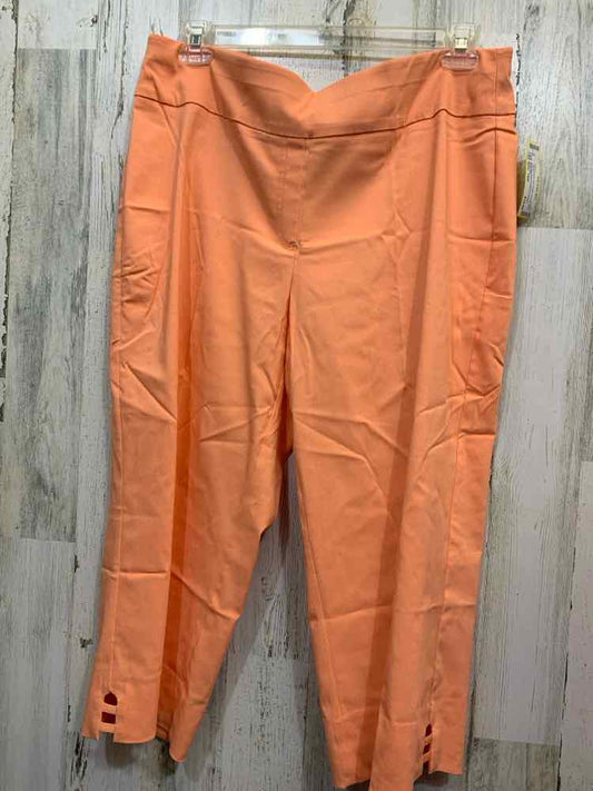 PRE-OWNED Size 18W RUBY RD BOTTOMS Orange Solid CAPRI Pants