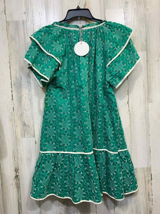 NWT UMGEE Dresses and Skirts Size L GREEN/WHITE Eyelet RUFFLE SLEEVE Dress