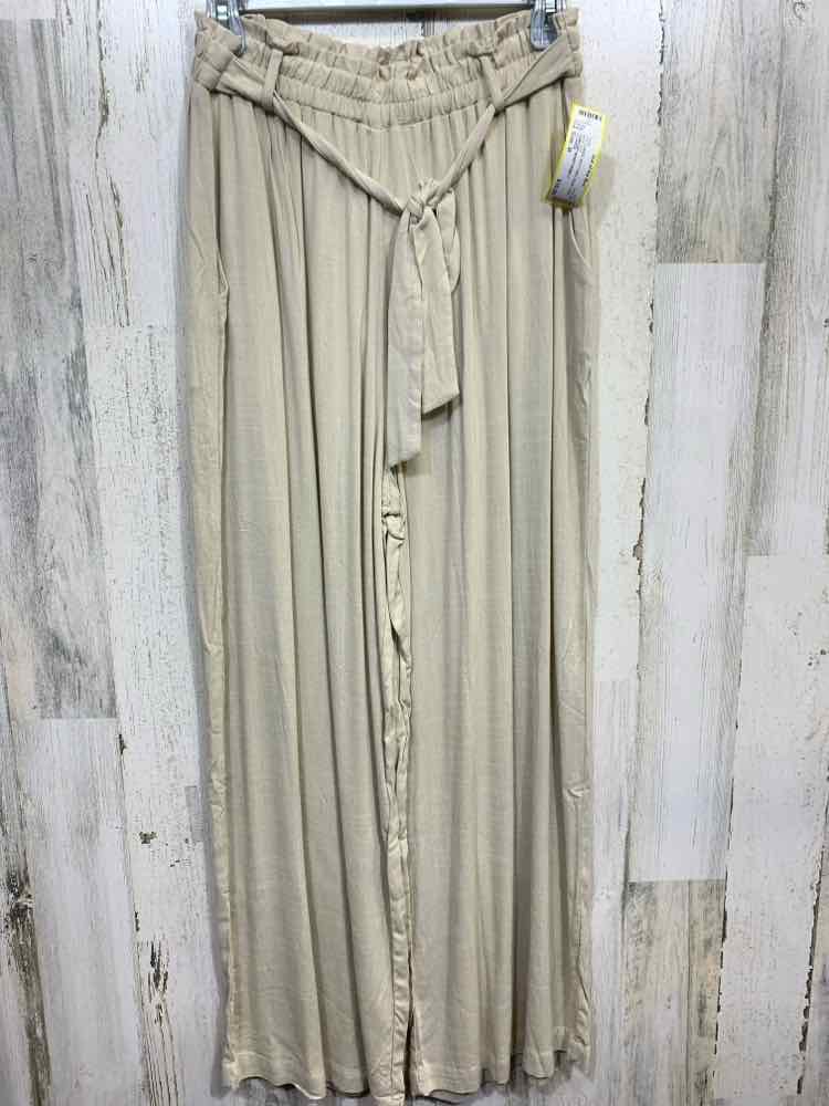 PRE-OWNED Size M LULAROE BOTTOMS Khaki Solid WIDE LEG Pants