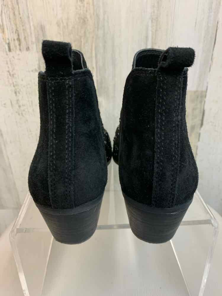 LUCKY SHOES 7 Black BOOTIE Boots/BLACK STUD SIDE VENT OPEN TOE BOOTIE