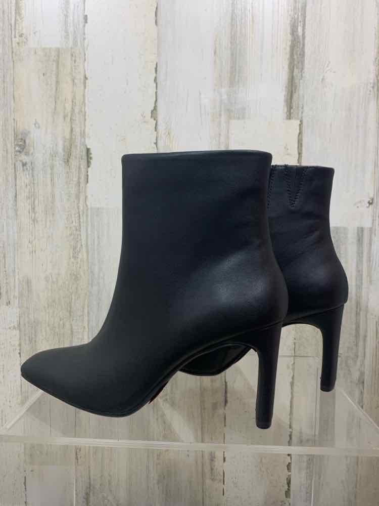 NWT ALFANI SHOES Shoe Size 7.5 Black ANKLE Boots