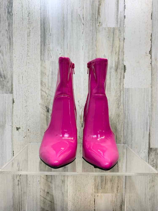 NWT INC SHOES Shoe Size 6 Fuschia 6 Shoes/PEDESTAL HEEL ZIPPER