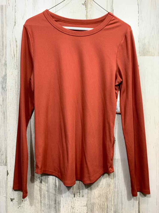 PRE-OWNED NO BOUNDRIES/LONG SLEEVE SCOOP NECK TOP