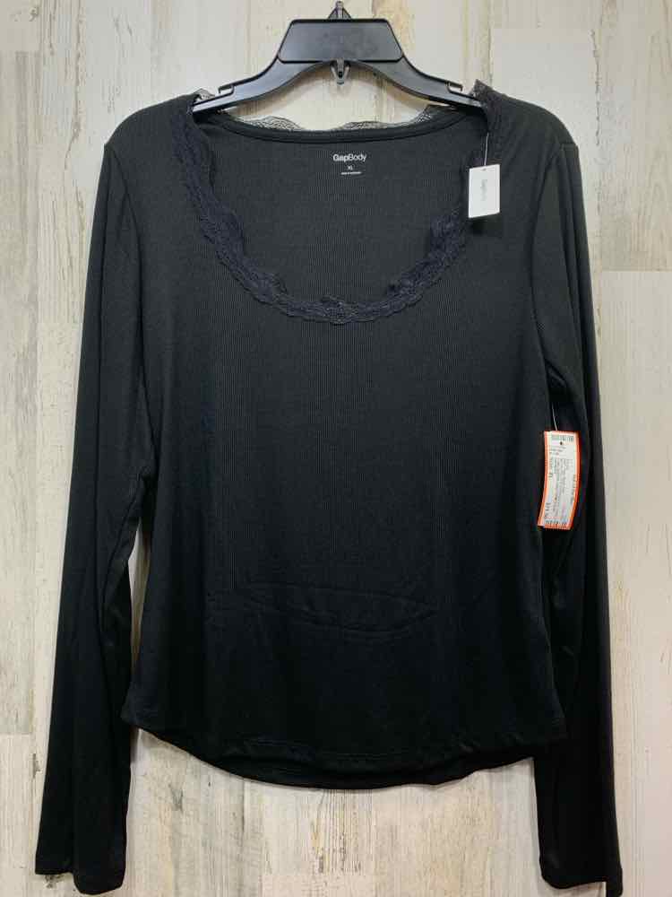 NWT GAPBODY/LONG SLEEVE LACE TRIM SCOOP NECK