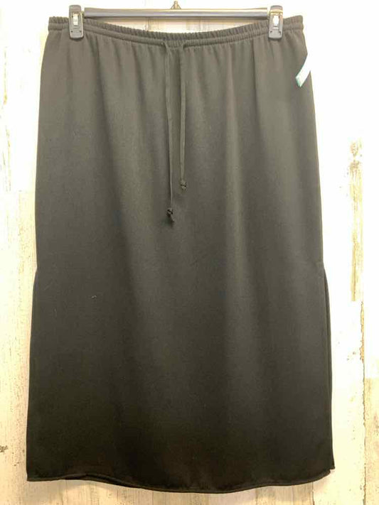 PRE-OWNED SAG HARBOR Dresses and Skirts Size L Black Solid MAXI Skirt/BLACK MAXI