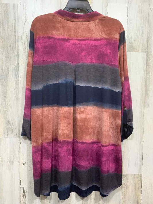 PRE-OWNED HONEYME CURVY/MUTED PURPLE/NAVY COLOR RELAXED FIT TOP