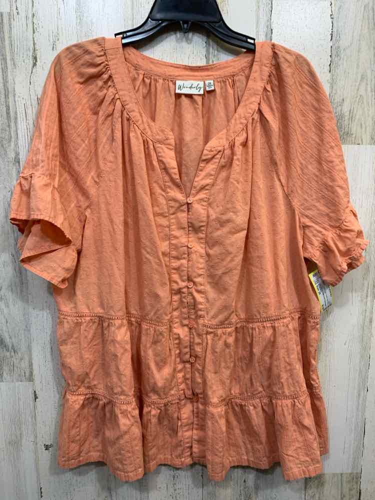 PRE-OWNED WONDERLY Size 2X Peach Solid BELL SLEEVES Blouse/ IMPRINTED, V NECK BU