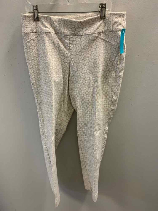 Size 8P CHARTER CLUB BOTTOMS LT BROWN CIRCLES Pants