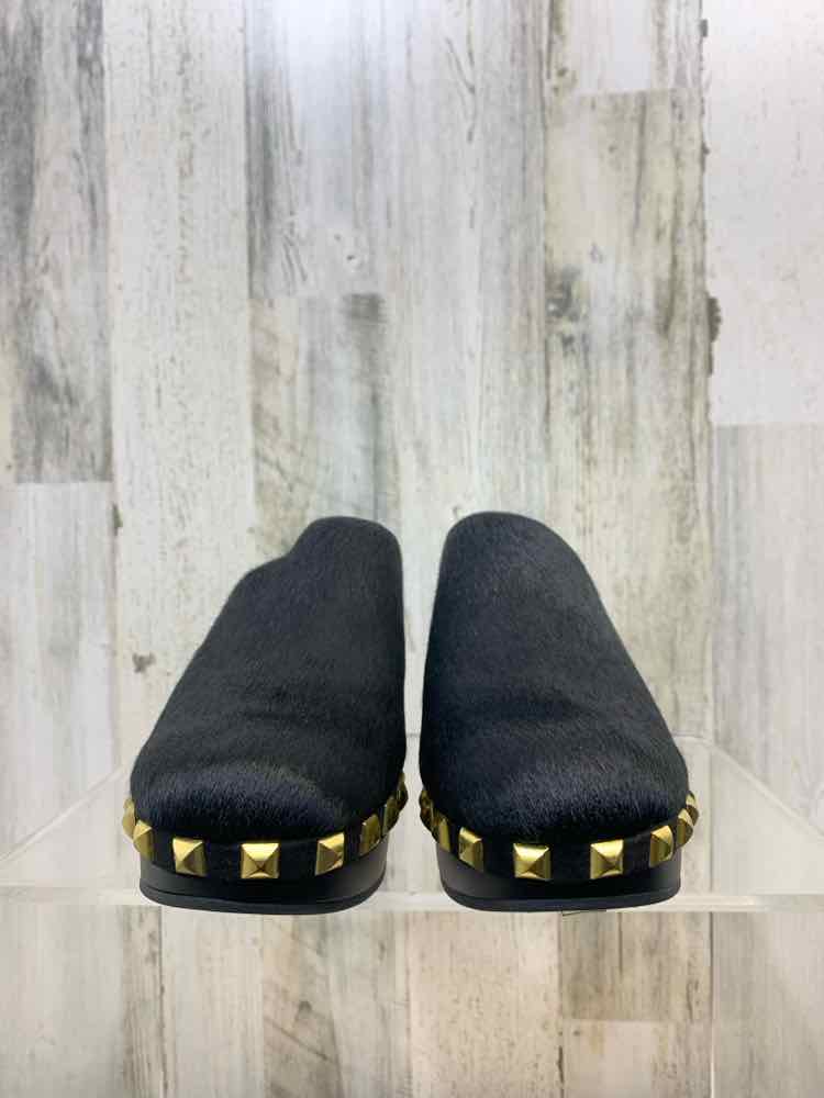 NWT INC SHOES Shoe Size 6 Black Fur 6 Shoes/STUDDED SIDES REAL FUR