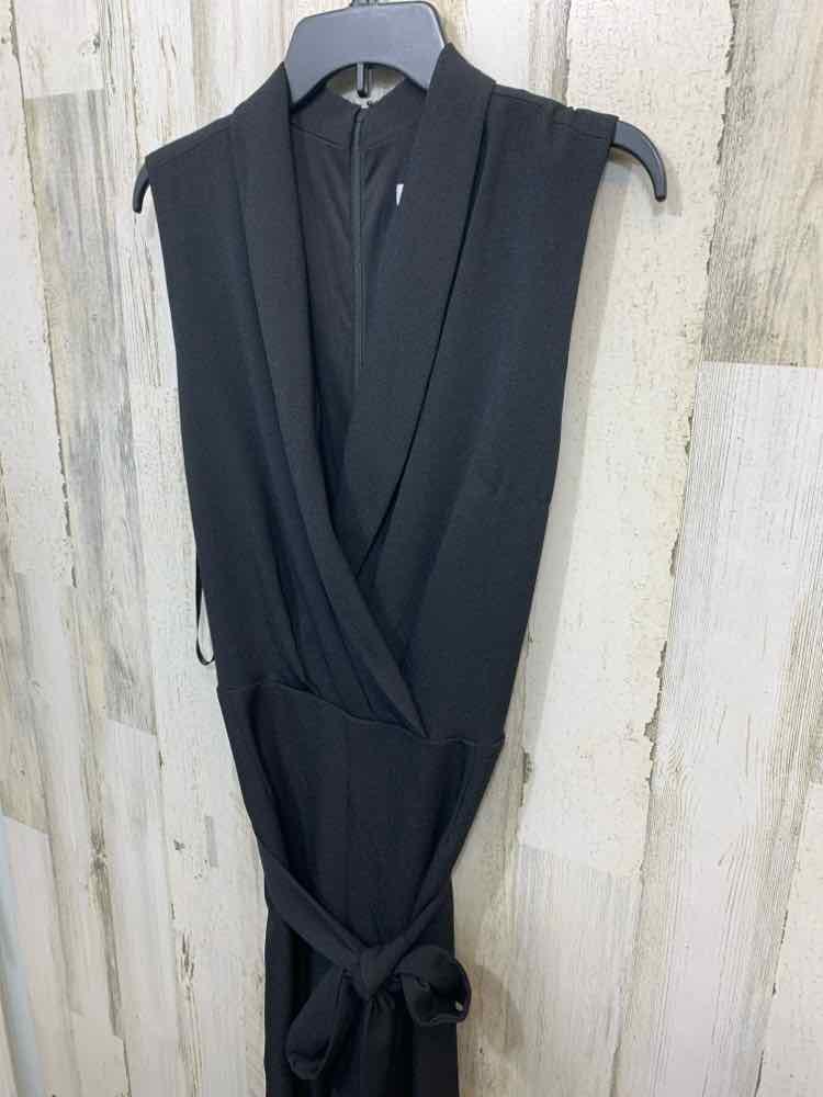NWT BAR lll Size XL Black Solid SLEEVELESS Jumper FLIP COLLAR V OPEN FRONT
