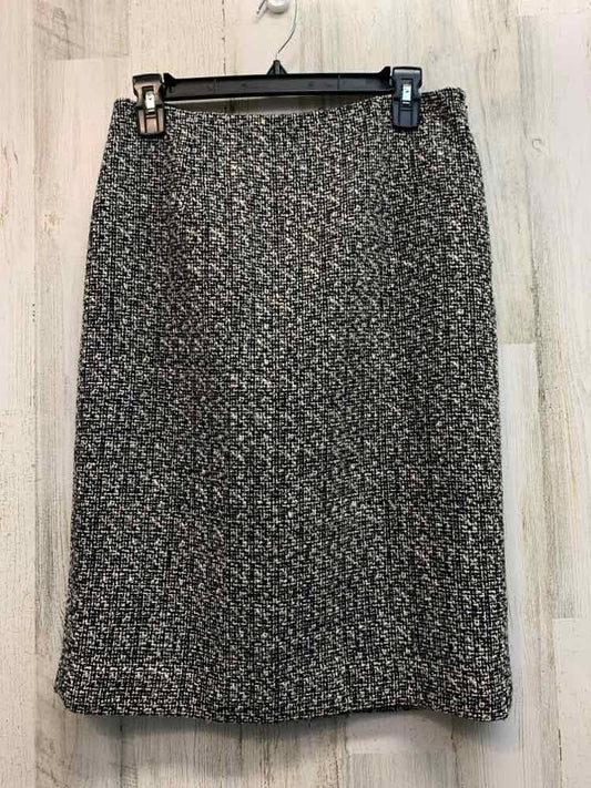 CHICOS Dresses and Skirts Size 0 BLK/WHT MATCHSTICK PENCIL Skirt
