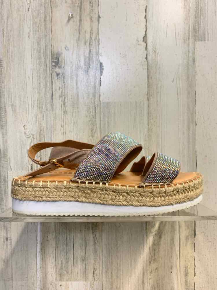 PRE-OWNED MADDEN GIRL SHOES Shoe Size 9.5 Tan PLATFORM Shoes