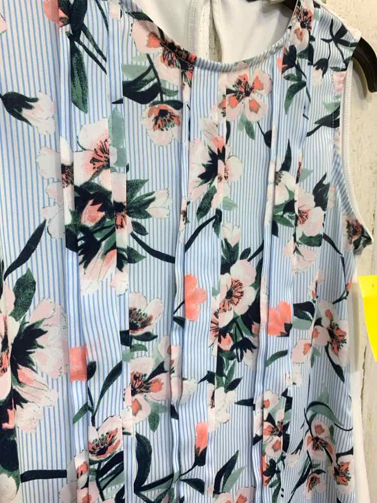 PRE-OWNED TOMMY HILFIGER Tops Size M LIGHT BLUE/WHT/GREEN/PEACH Floral Tank Top/