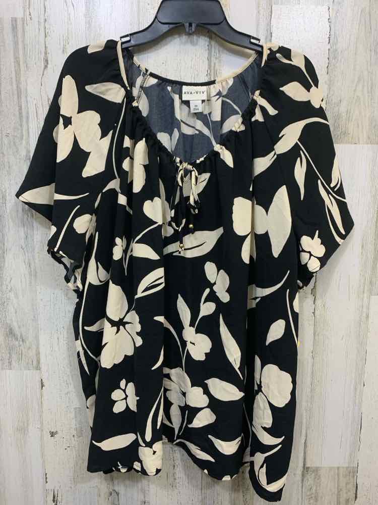 PRE-OWNED ANA VIV Size 3X BLK/CRM Floral RUFFLE SLEEVE Blouse/TIE DETAIL AT FRON
