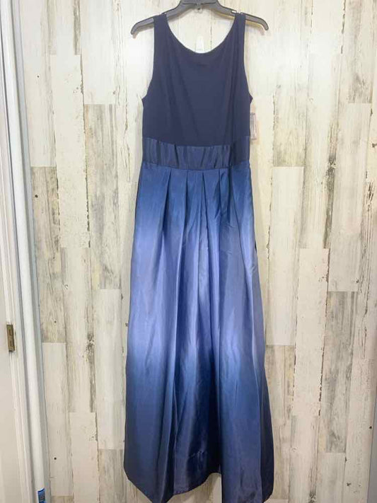 NWT SLNY Dresses and Skirts Size 16 Navy OMBRE EMPIRE Gown/Evening Wear/NAVY BLU