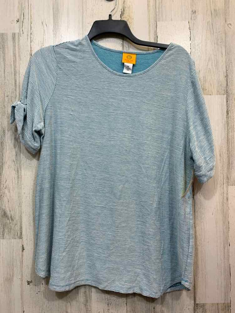 PRE-OWNED RUBY RD Tops Size 1X WHT/BLUE Pinstripe SHORT SLEEVES Blouse