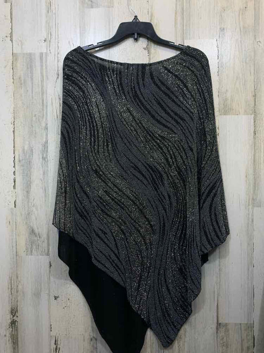 CHICOS Tops Size osfm SILVER/BLK SWIRLS PONCHO TOP