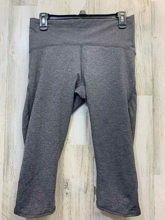 PRE-OWNED LULULEMON Activewear 10 Gray Activewear