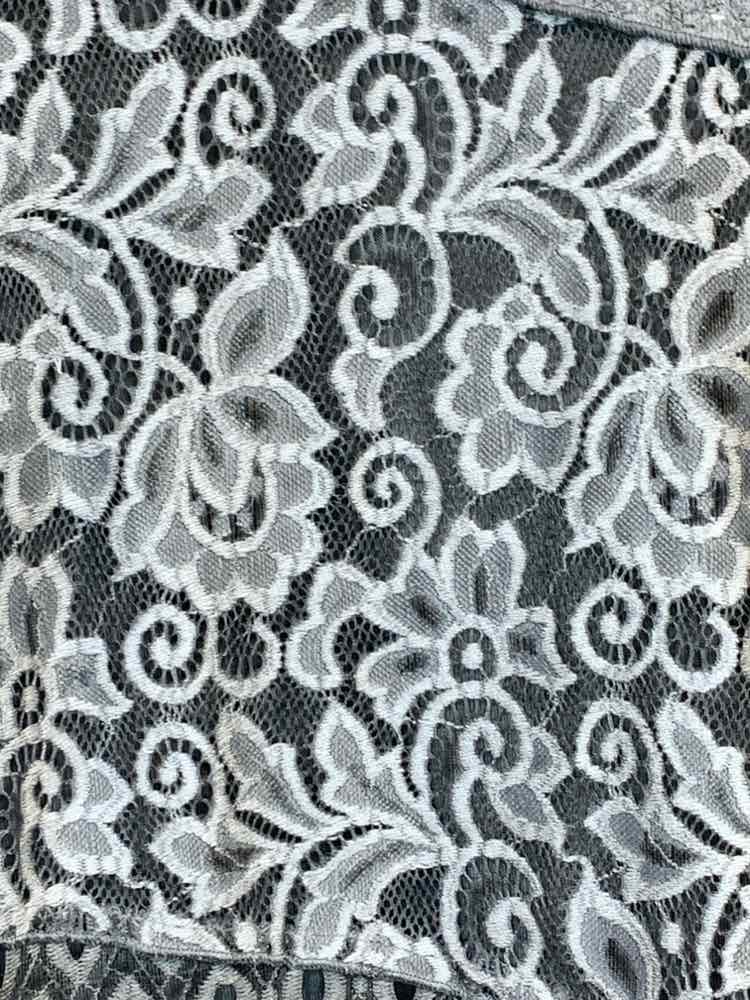 NWT LULU B Size XL Tops Gray polyester MULTI-PATTERN LONGSLEEVE SWEATER