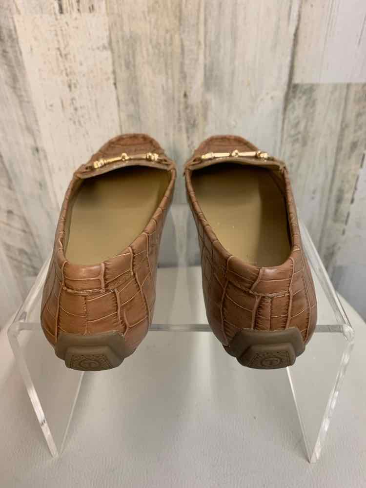 TALBOTS SHOES 6.5 LIGHT BROWN LOAFER Shoes