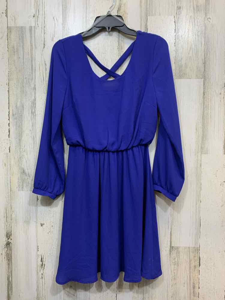 NWT MIAMI Dresses and Skirts Size M Blue CRISS CROSS MIDI Dress/BLUE MIDI DRESS