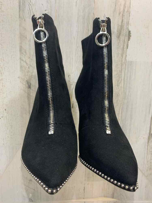 BAR lll SHOES Shoe Size 9 Black Suede Solid Boots