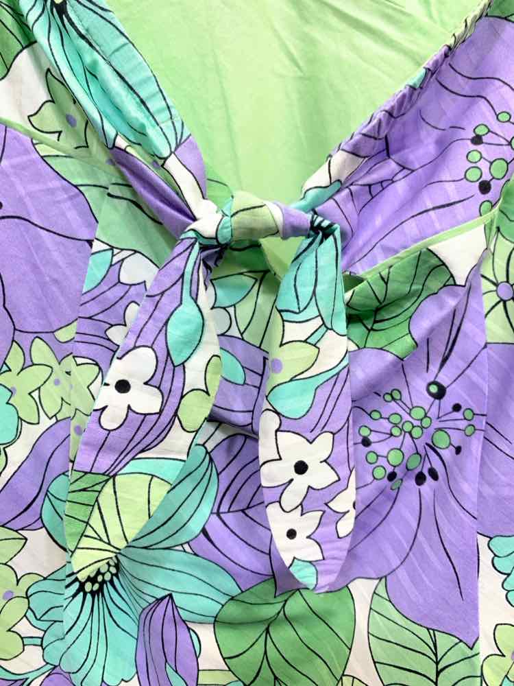 PRE-OWNED LOFT Dresses and Skirts Size 4 PASTEL GRN/LVDER/WHITE/BLACK Blouse