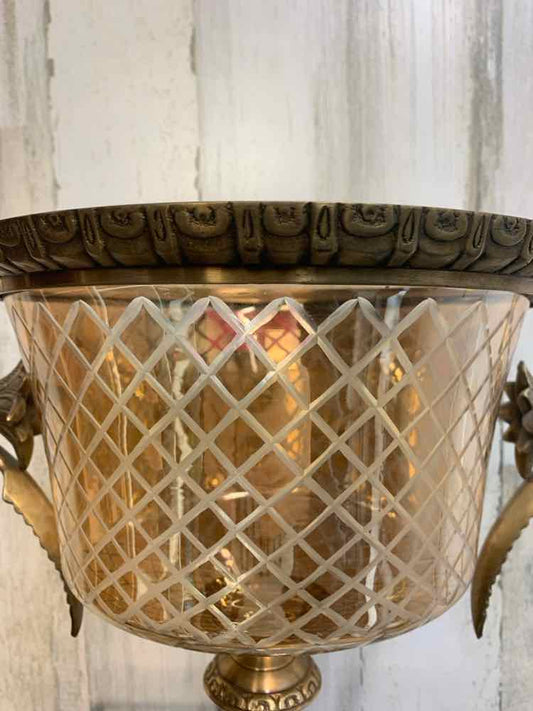 HOME DECOR/BRASS GLASS URN