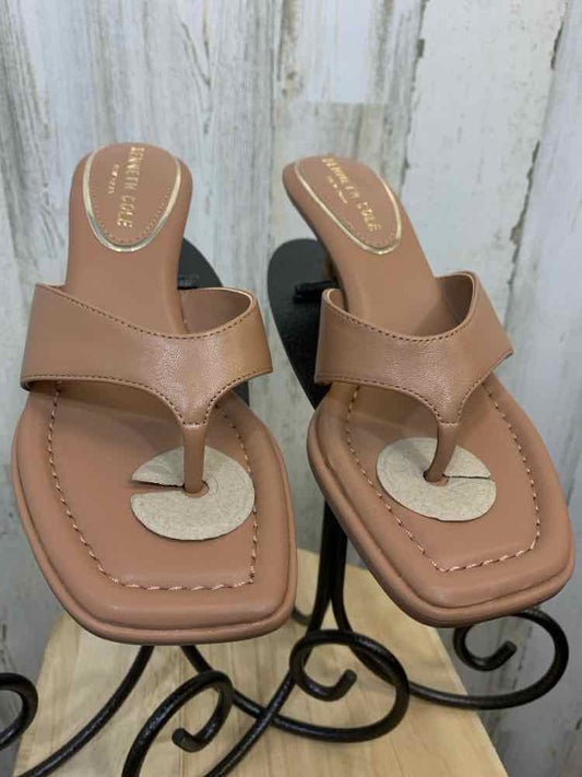 NWOT KENNETH COLE SHOES Shoe Size 6.5 Taupe 6.5 SLIP IN Shoes