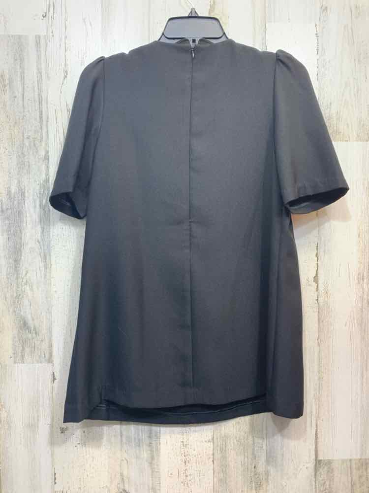 PRE-OWNED KARTA Tops Size M Black SHORT SLEEVES Blouse