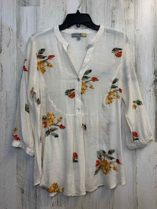 FIGUEROA & FLOWER Tops Size M CRM/YEL/ORG/GRN Floral PEPLUM TOP