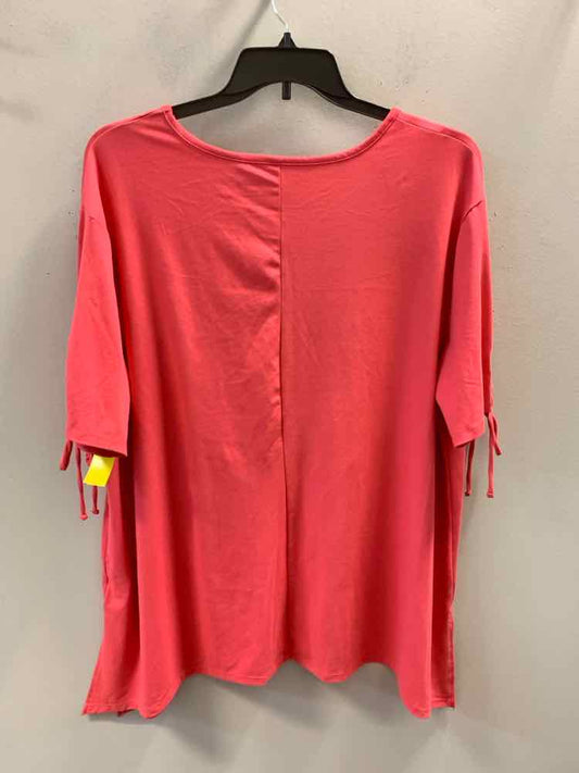 TERRA & SKY PLUS SIZES Size 2X CORAL SHORT SLEEVES TOP