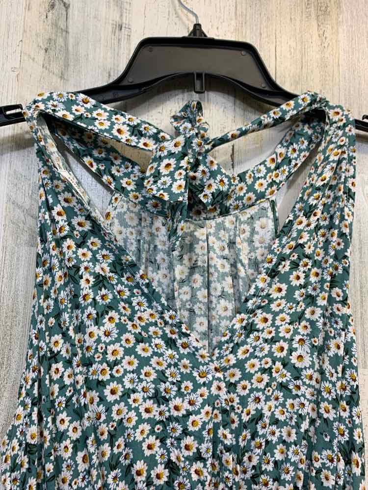 PRE-OWNED NAGGOO Dresses and Skirts Size M WHT/GRN/YEL DAISIES HALTER Dress