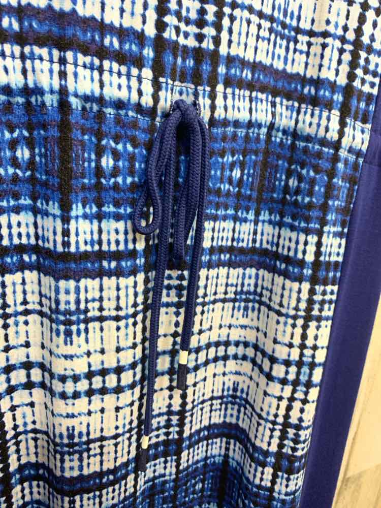 PRE-OWNED BROOKS BROTHERS Dresses and Skirts Size M BLUE/WHITE ABSTRACT Dress/BL