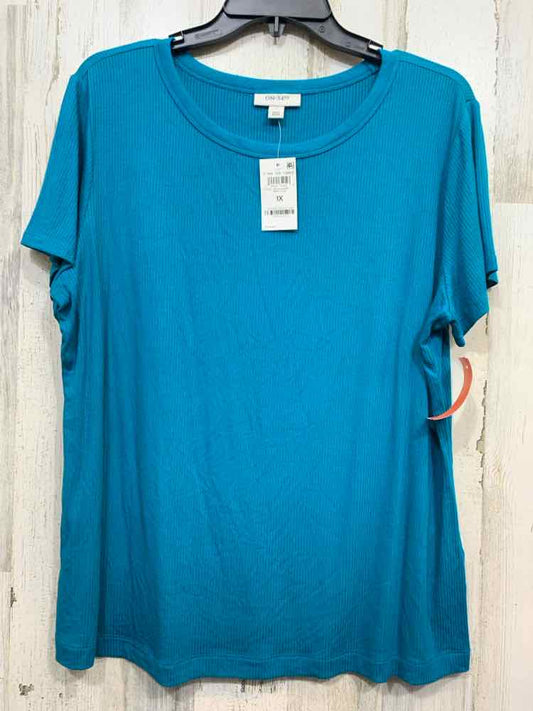 NWT ON 34TH/BRIGHT SCOOP NECK TEE